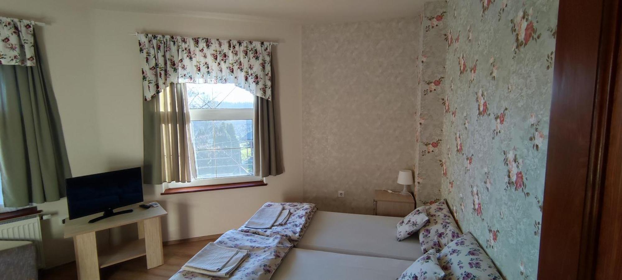 Village Garden Family Guest House Tiszakanyar Luaran gambar