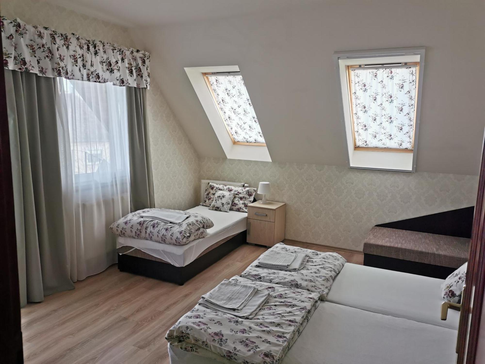 Village Garden Family Guest House Tiszakanyar Luaran gambar
